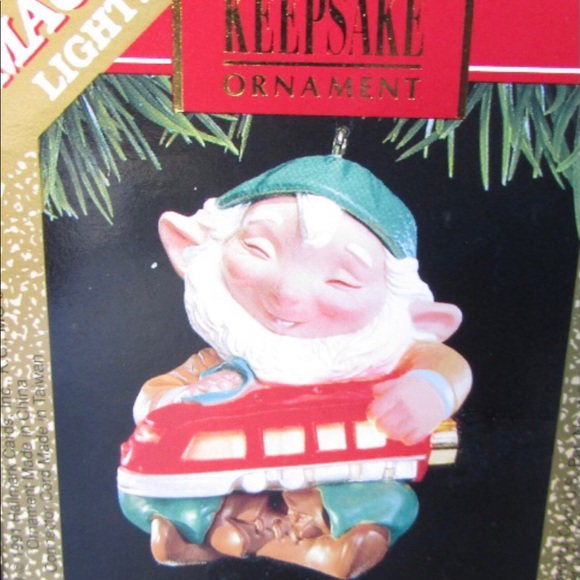Hallmark Elvin Trainmaster Lightup Ornament *inbox - Picture 2 of 12